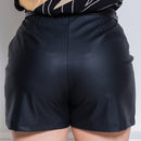 Shorts em Couro