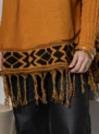blusa poncho de tricô bege