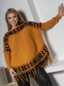 blusa poncho de tricô bege