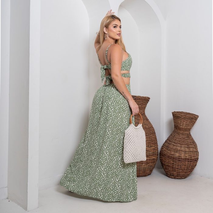 vestido longo feminino com recortes laterais – estampa verde floral vestido longo feminino com recortes laterais – estampa verde floral