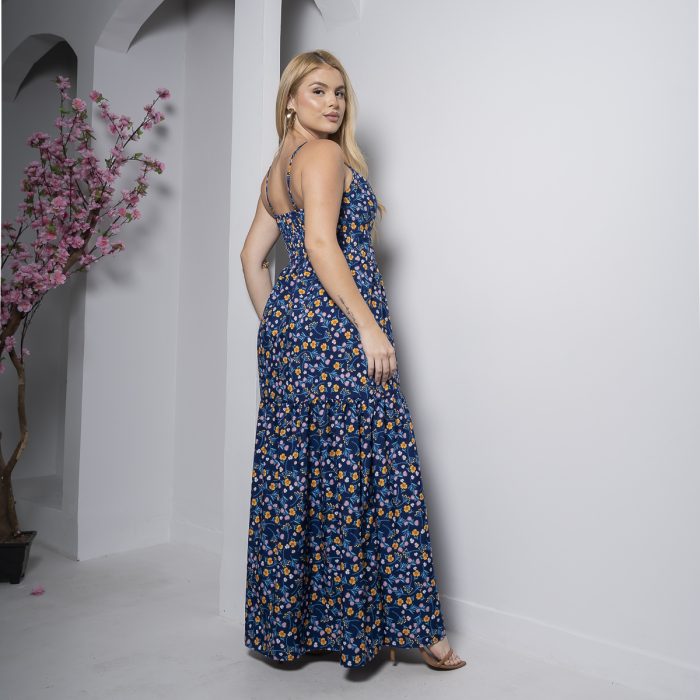 vestido longo azul floral com bojo e alças finas – tamanho Único vestido longo azul floral com bojo e alças finas – tamanho Único