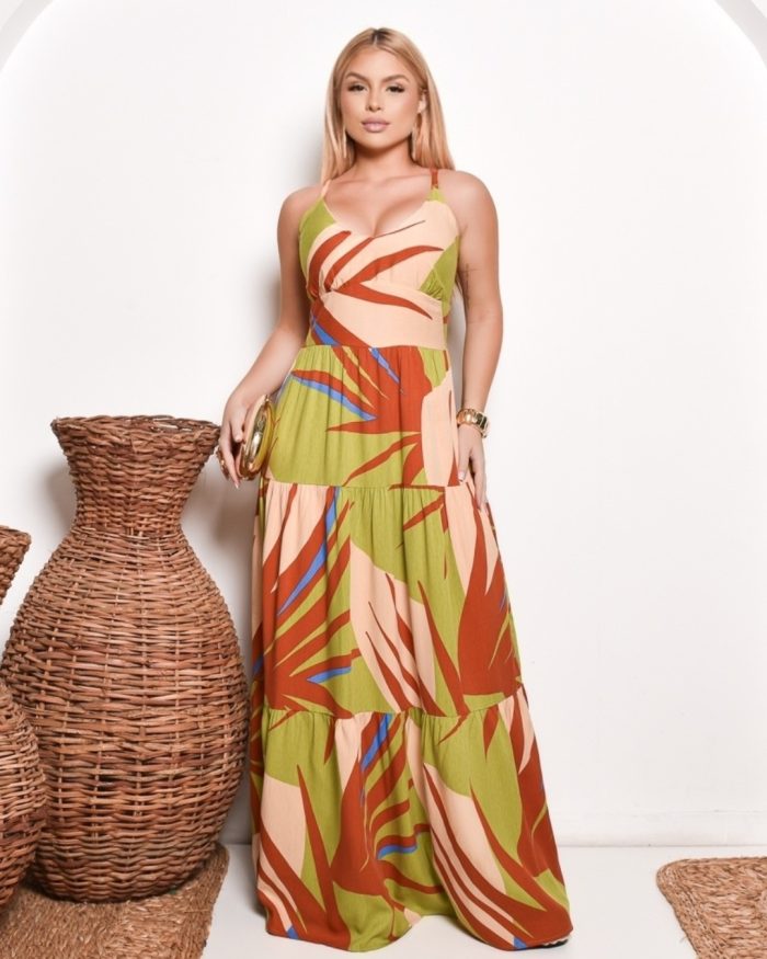 vestido longo estampado com bojo e alças finas
