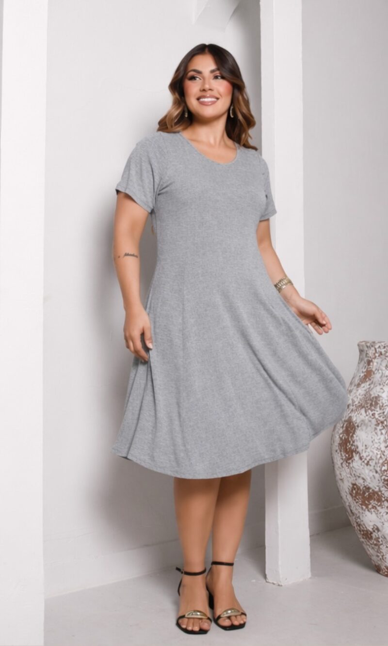 vestido feminino midi com manguinhas casual preto